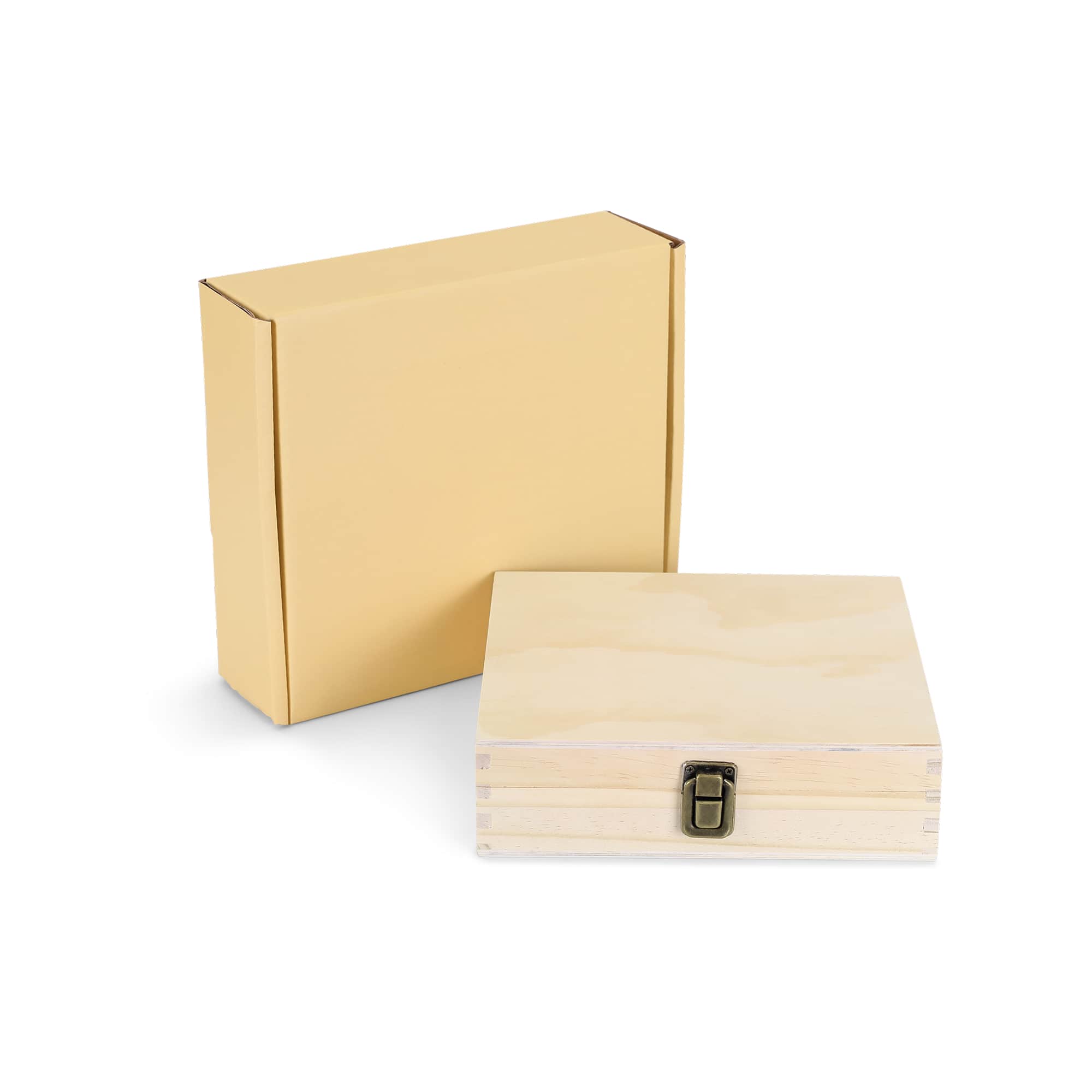 Natural cigar box with packaging