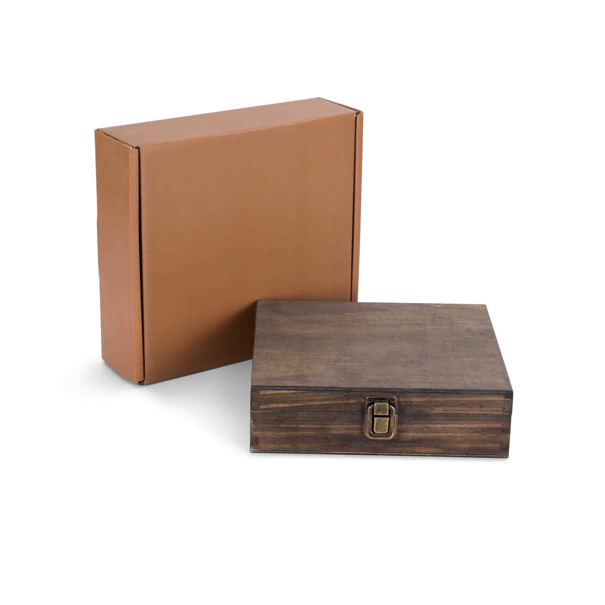 Walnut cigar box with packaging
